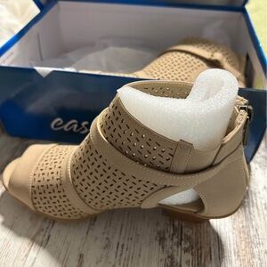 Easy Street Beige Cut-Out Heels